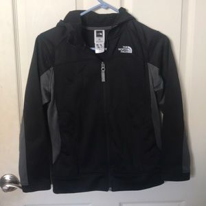 The Northface boys size M (10/12) zippered hoodie